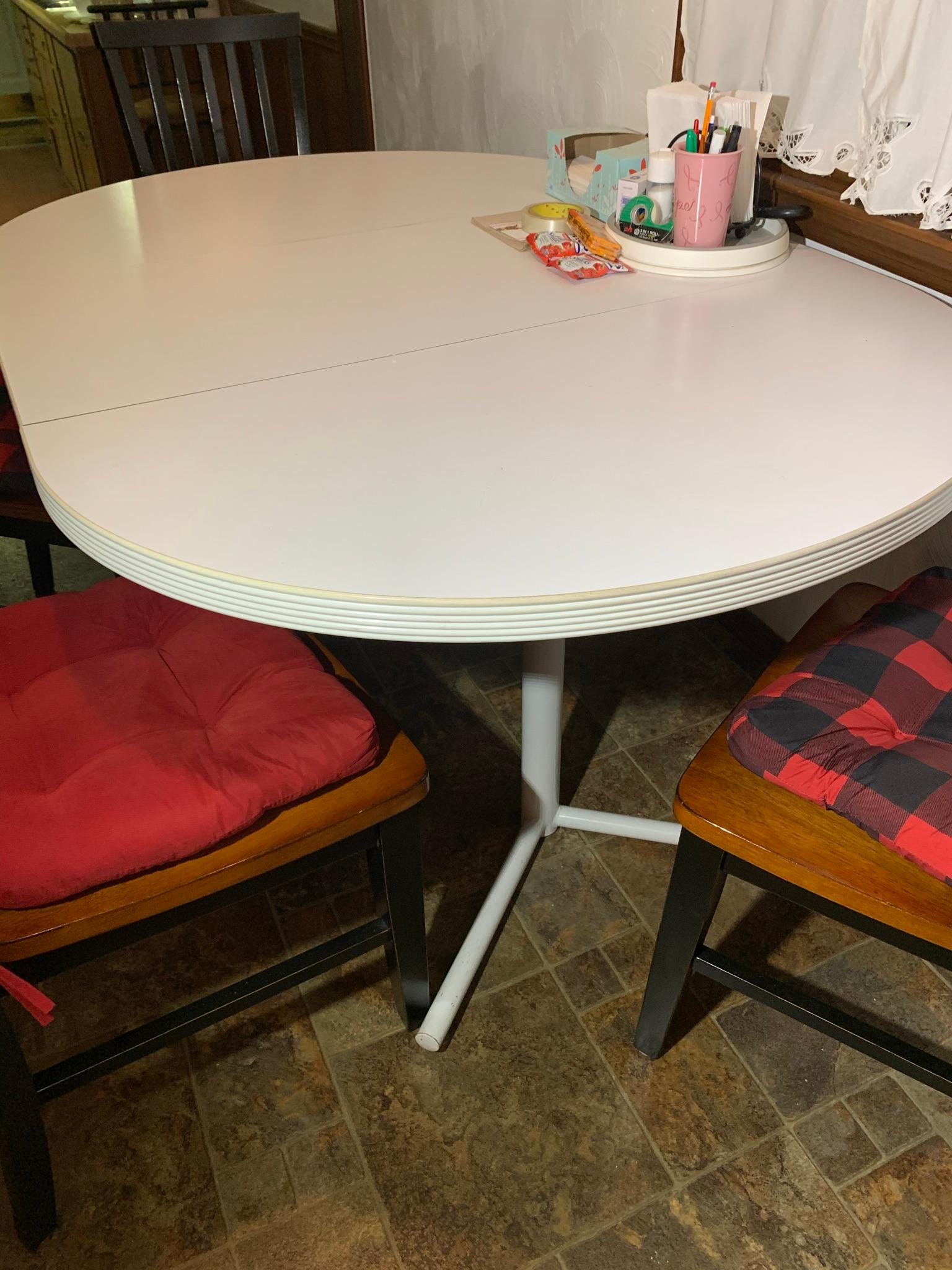 Kitchen Table with 4 Chairs