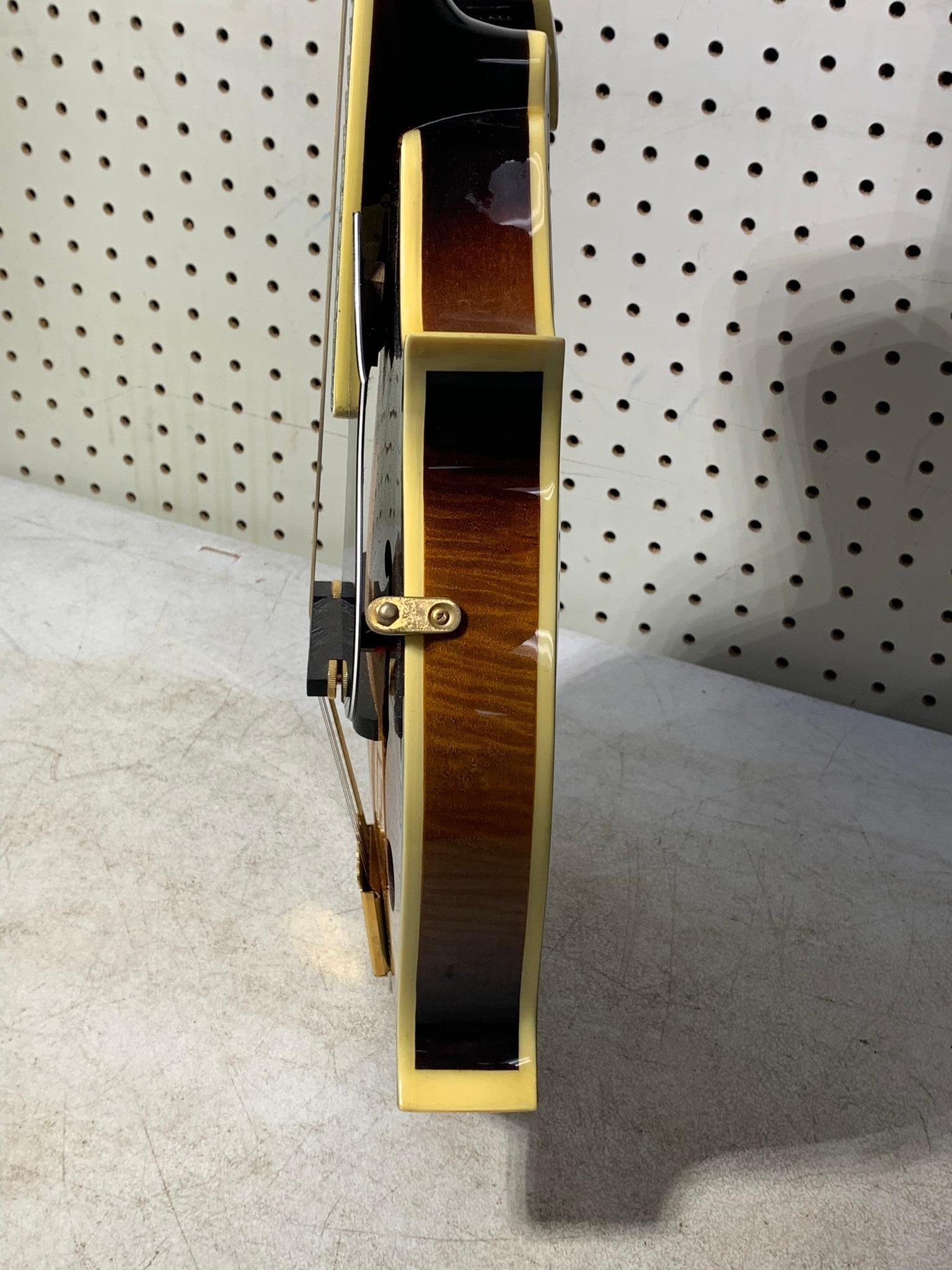 Aria Mandolin with Case