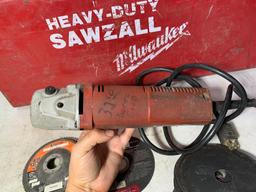 Milwaukee Sander/Grinder with Case