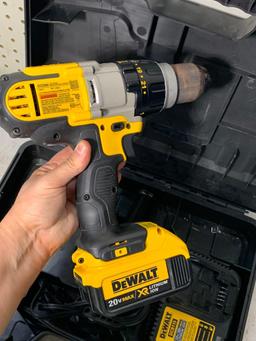 Dewalt Drill, Battery, Charger & Case