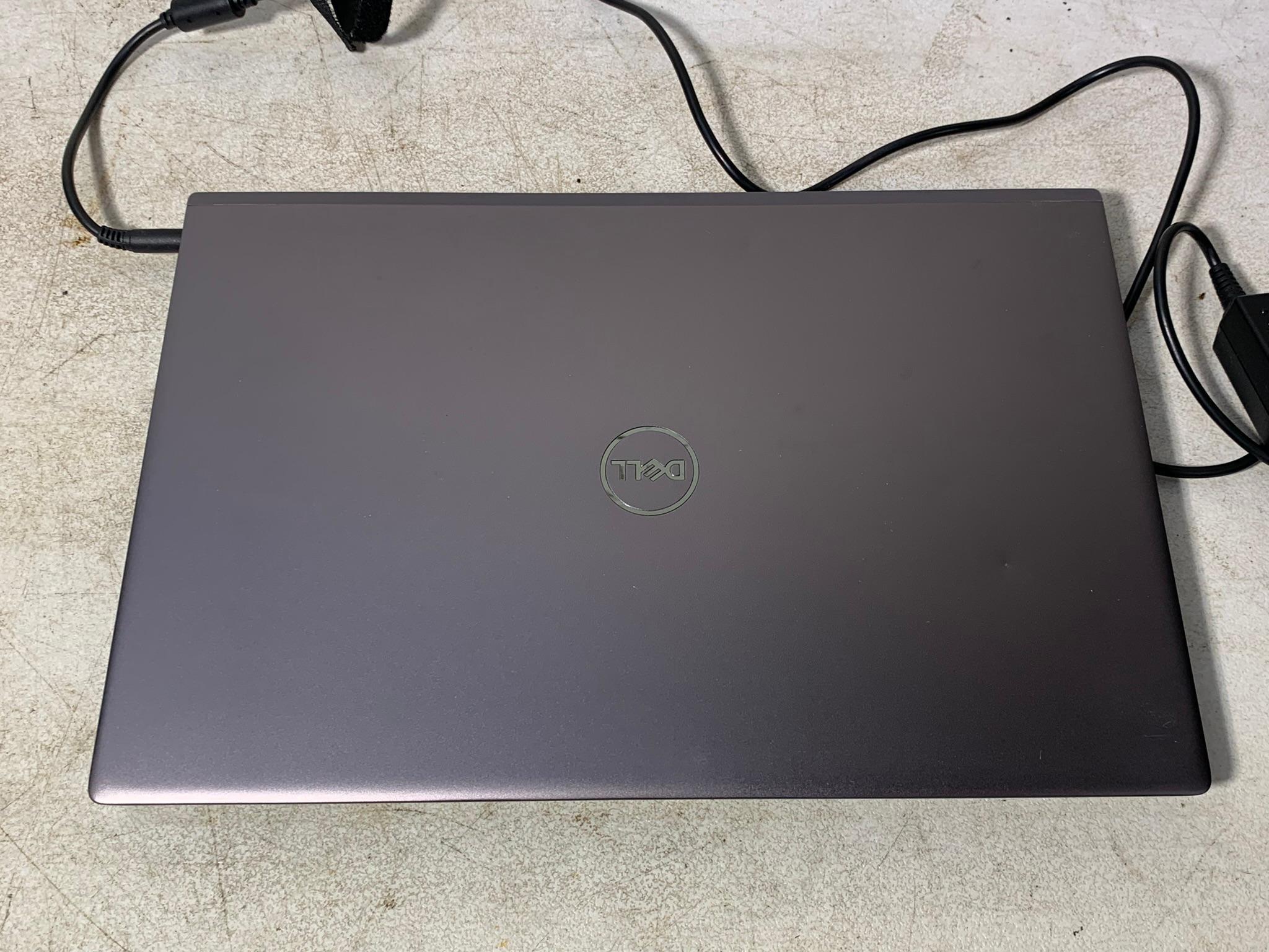 Dell Laptop - 15-1035G1@1.0GHZ / 8GB / Windows 10 Pro