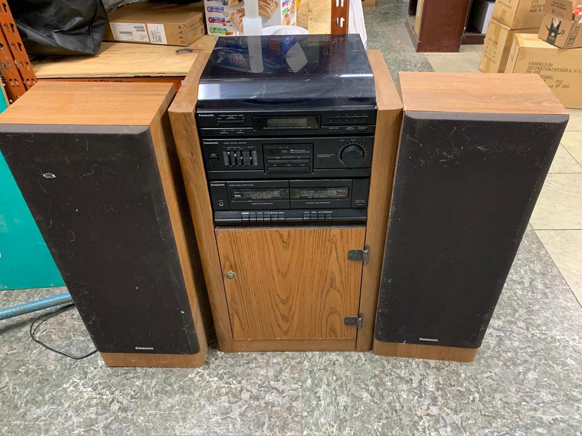 Panasonic Stereo with Speakers and Cabinet