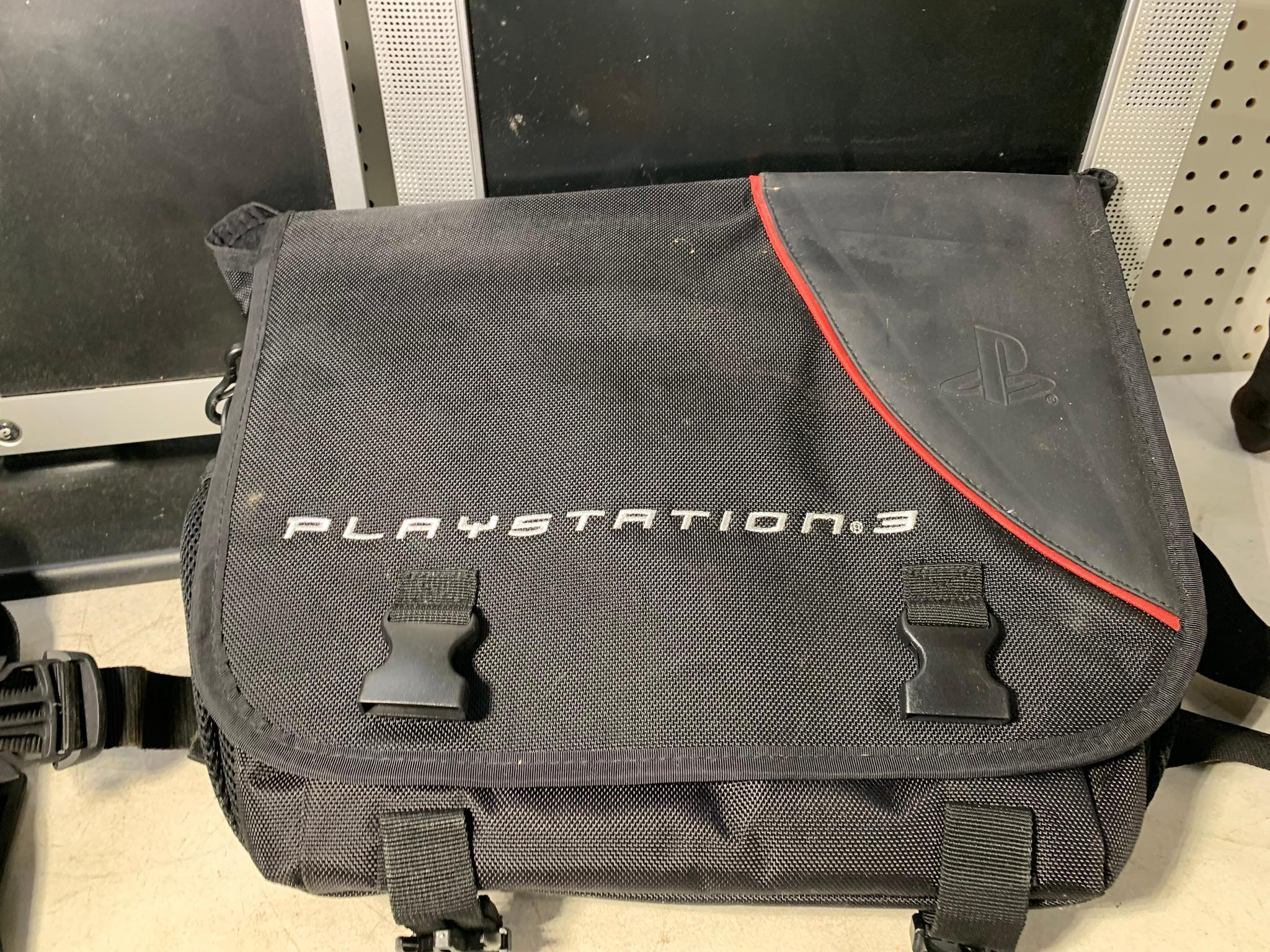 XBOX & PlayStation 3 Gaming Bags. MAG Monitor & Emachines Monitor