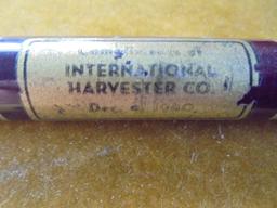 3 SMALL ITEM LOT OF INTERNATIONAL HARVESTER ADVERTISING-FLASH LIGHT-HONE AND FOB