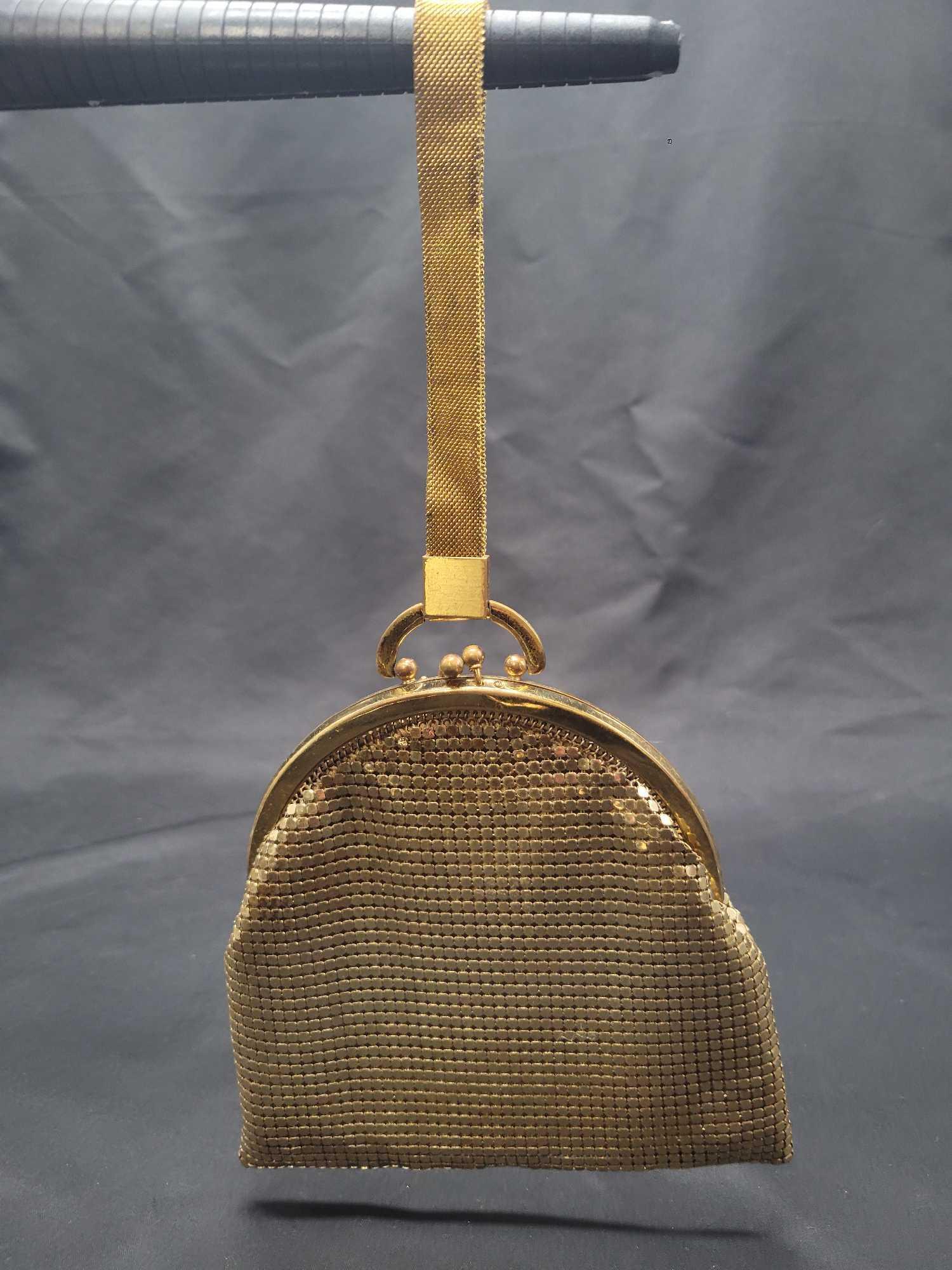 Vintage gold tone Whiting and Davis mess ladies bag