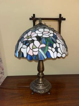 Tiffany Style Lamp