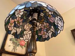 Tiffany Style Lamp