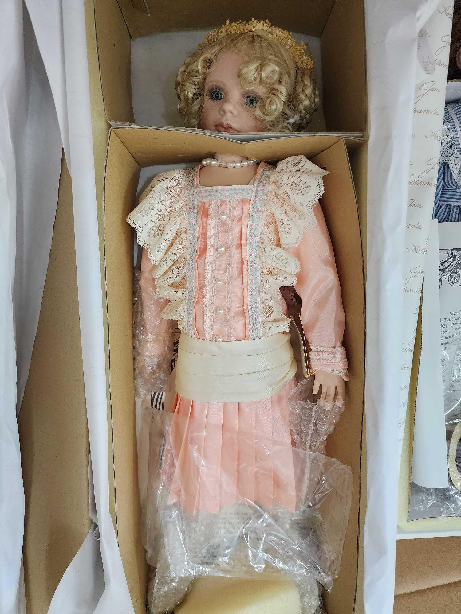 (5) collectible porcelain dolls in boxes