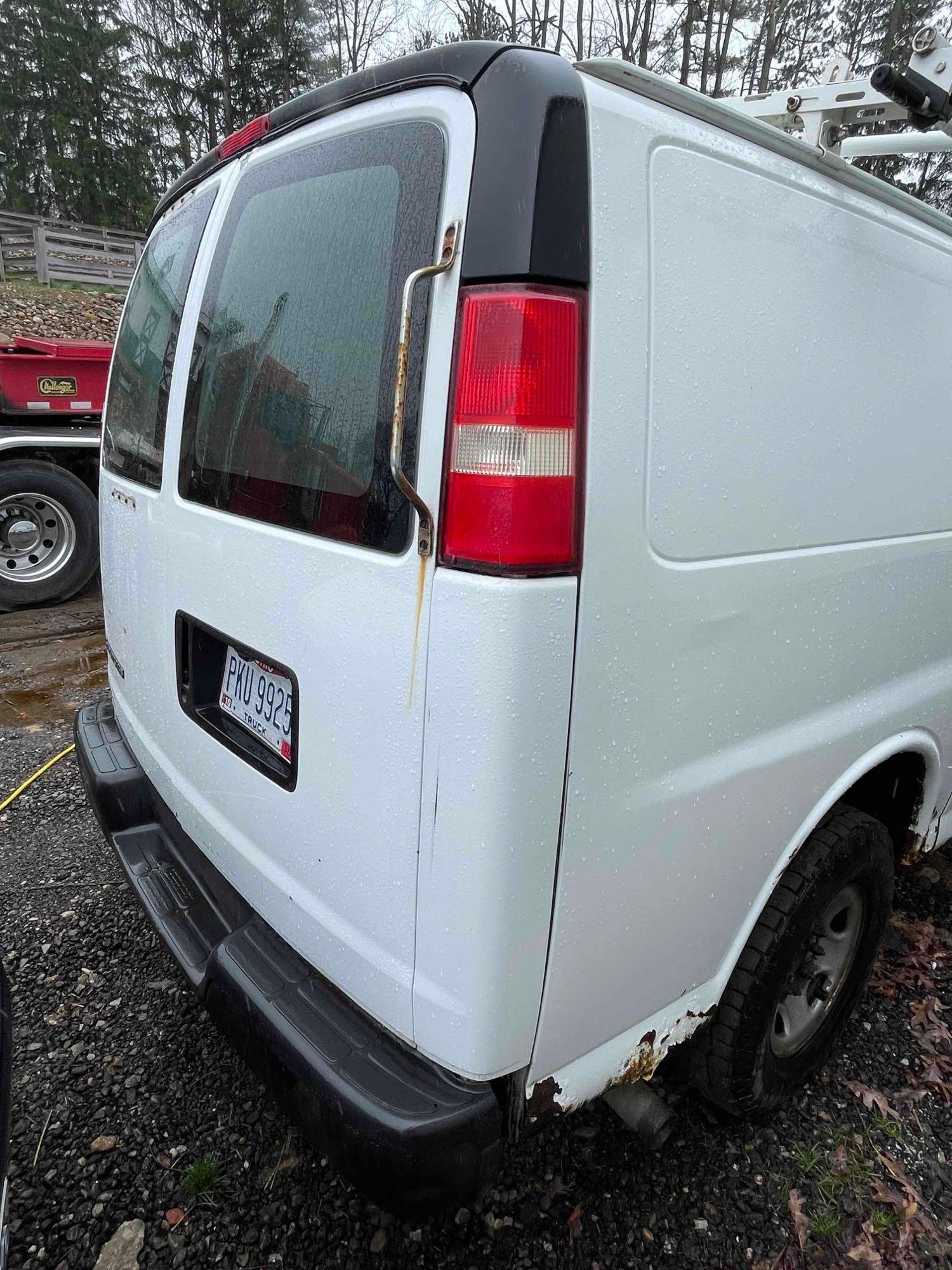 2007 Chevy Express cargo van 149,183 mi