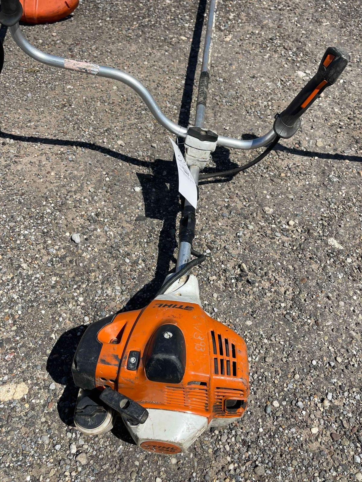 STIHL FS 240 weed whip, runs, straight shaft