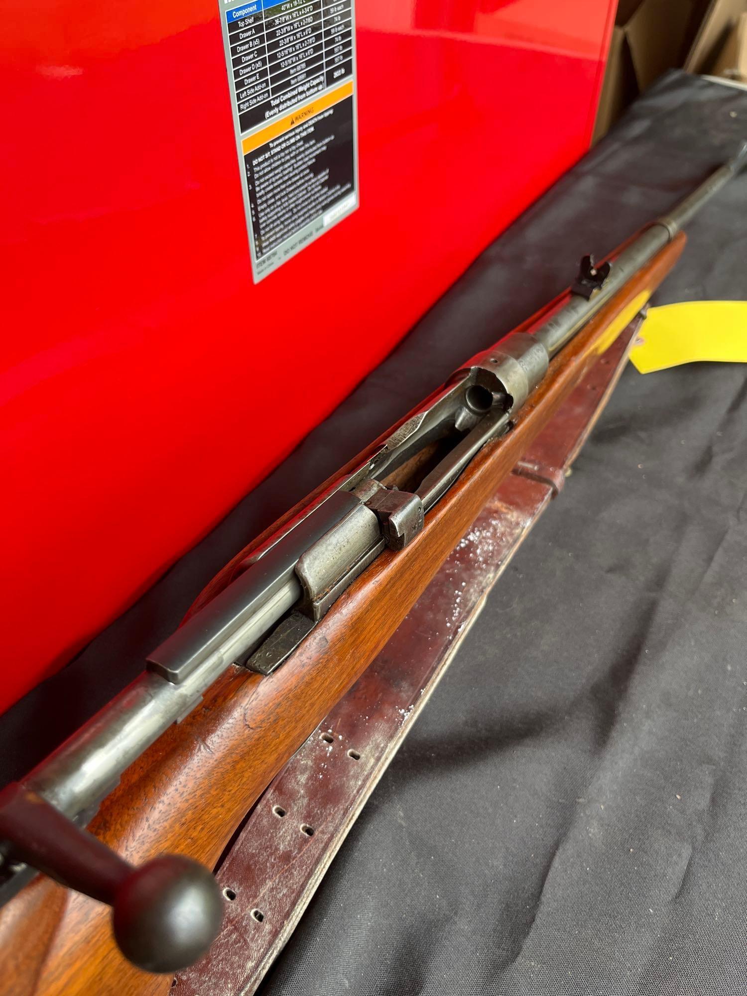 British lee Enfield 303 - missing mag