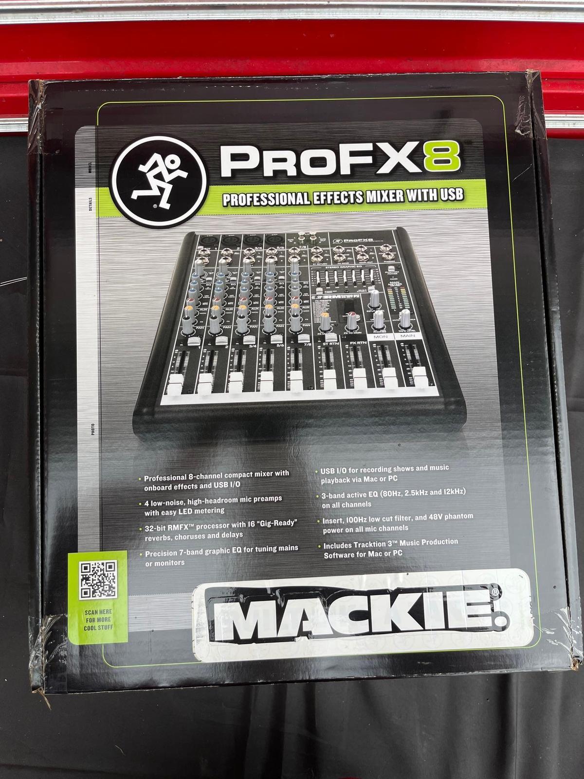 Mackie Pro FX8 Professional Effects Mixer USB
