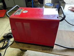 Lincoln Square Wave Tig 175 Welder with Cart and Peddle