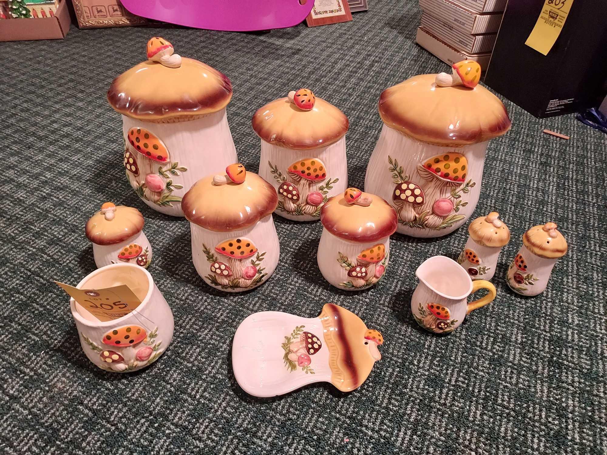 Vintage 1978 Sears/Roebuck Merry Mushroom Canister & Serving Set