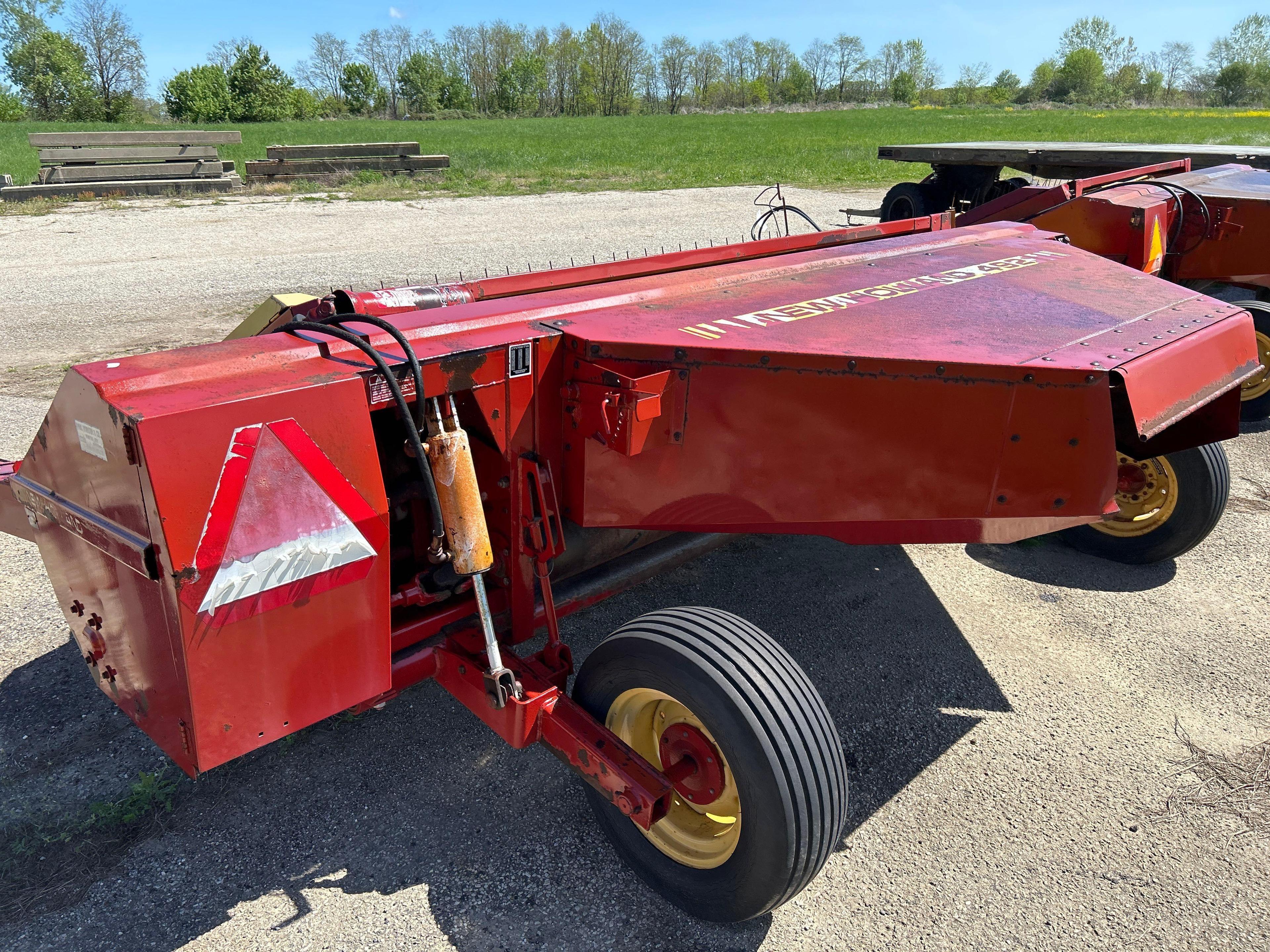 New Holland 492 haybine