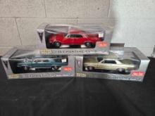 3 Sun Star 1/18 Scale Diecast Cars