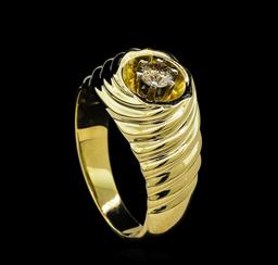 0.37 ctw Diamond Ring - 14KT Yellow Gold