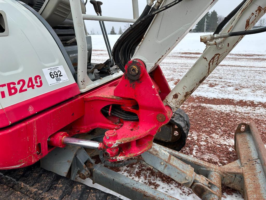 2016 Takeuchi TB240 excavator, OROPS, 14" rubber tracks, 5'4" stick, 22" quick coupler bucket, front