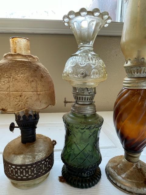 3 oil lamps and 3 globes