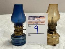 2 small and 2 mini oil lamps