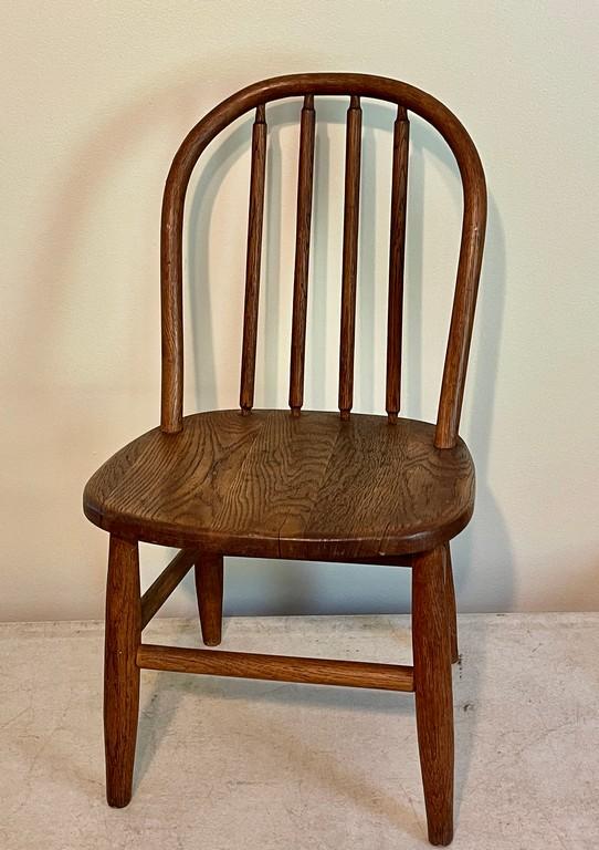 Round Back Oak Children's Chair