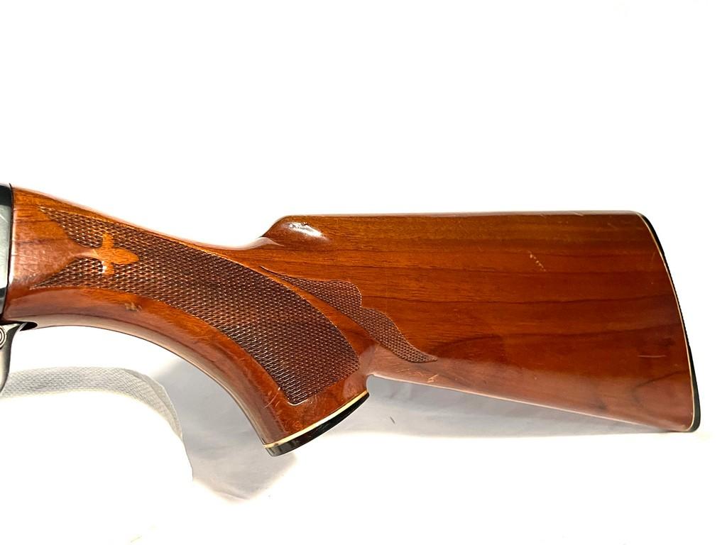 Remmington Model-1100 12 Guage Automatic Shotgun