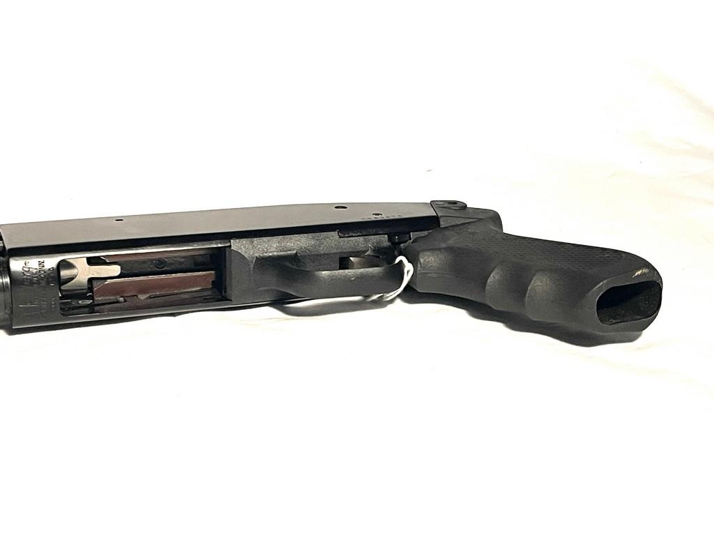 Mossberg 500 A 12 Guage Pump Shotgun