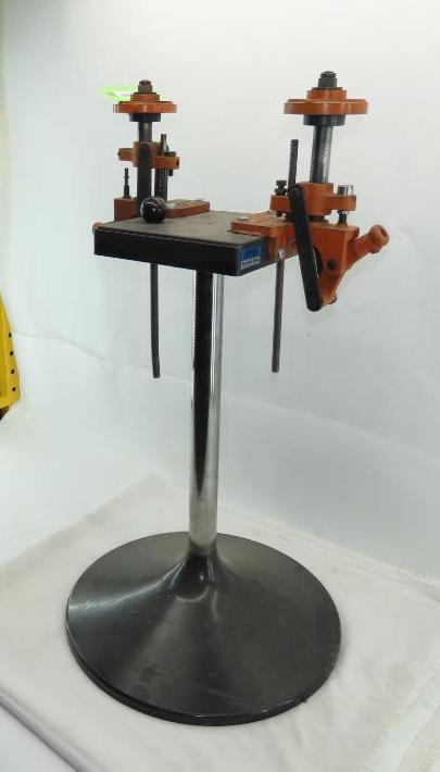 (2) Lyman Reloading Presses on a Pedestal Mount