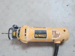 DeWalt DW660 Cut Out Tool, Dewalt Dw897 16 ga. Nibbler