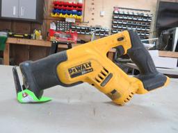 DeWalt DCS387 20v Variable Speed Reciprocating Saw