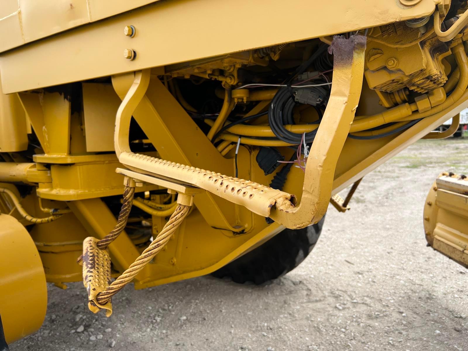 1989 Caterpillar 140g Motor Grader