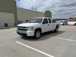 2008 Chevrolet Silverado 1500 Extended Cab Pickup - Gasoline