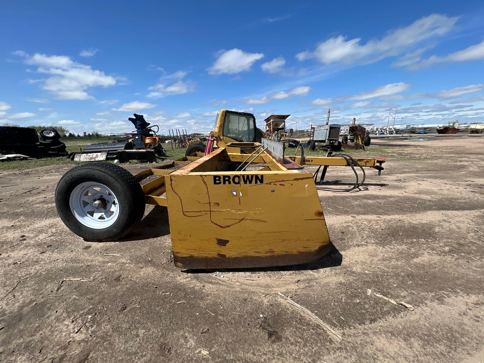 Brown 14ft Box Scraper