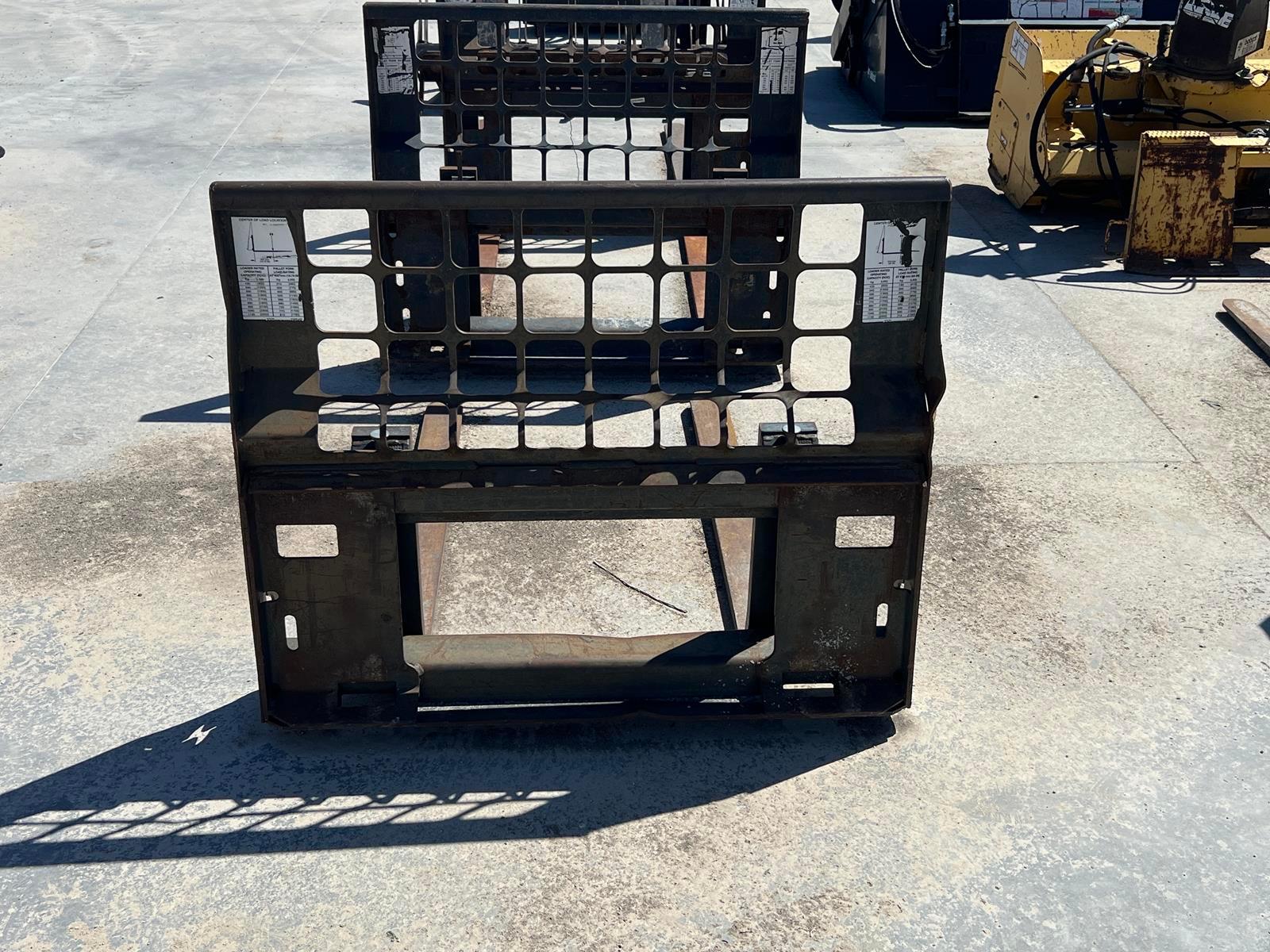 Bobcat 48in Pallet Forks For Skid Steer