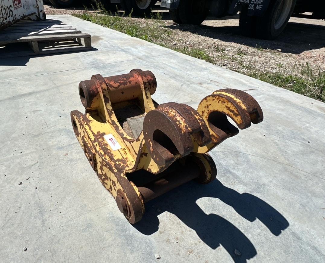 Acs Caterpillar Coupler