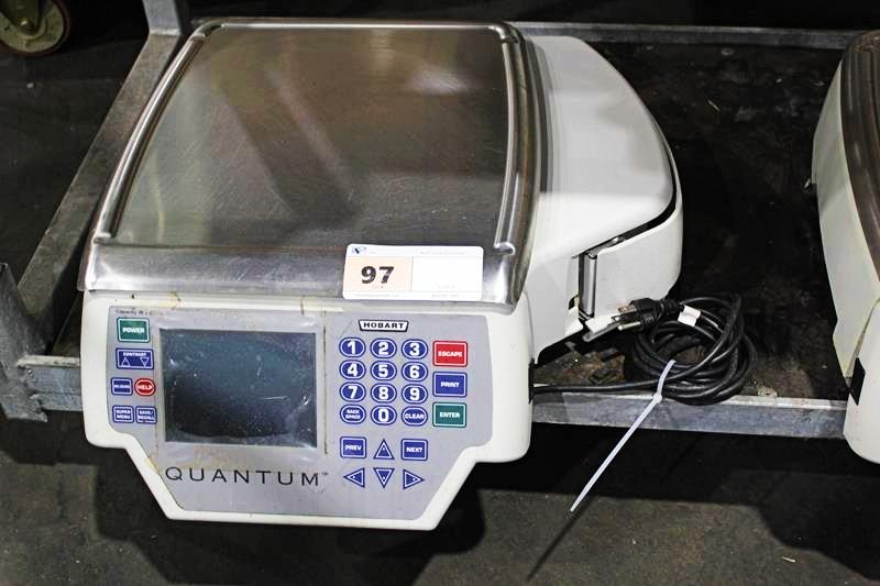 HOBART QUANTUM DIGITAL SCALE