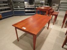 32X60 BAKERY DISPLAY TABLE