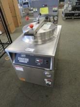 BKI FKM ELECTRIC PRESSURE FRYER WITH FILTER 208V/3PH