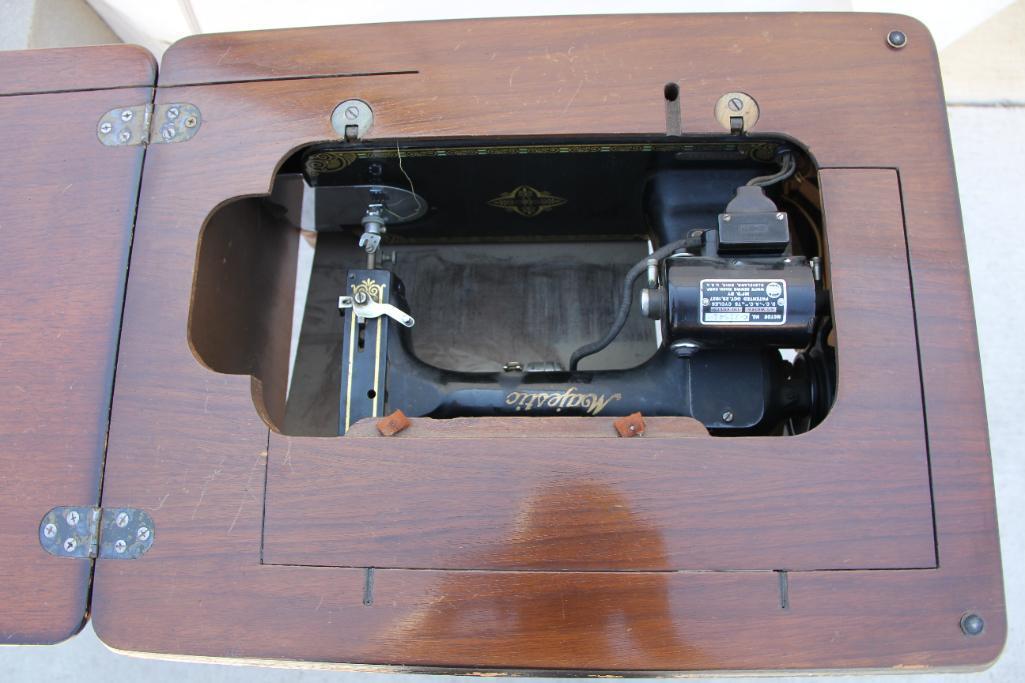 Cool Old Majestic Electric Sewing Machine in Wood Table