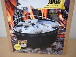 Lodge 12" 6QT Camp Dutch Oven