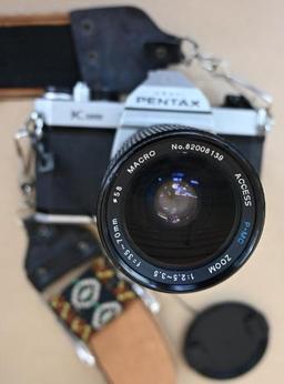 Asashi Pentax K1000 Camera with 35-700mm Access Lens