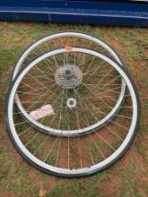 set of 25in slim tire bicycle wheels