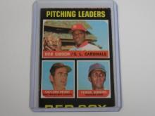 1971 TOPPS PITCHING LEADERS GIBSON PERRY JENKINS OFF CENTER