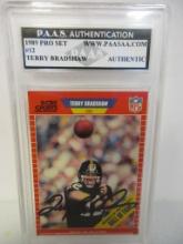 Terry Bradshaw of the Pittsburgh Steelers signed autographed slabbed sportscard PAAS Holo 903